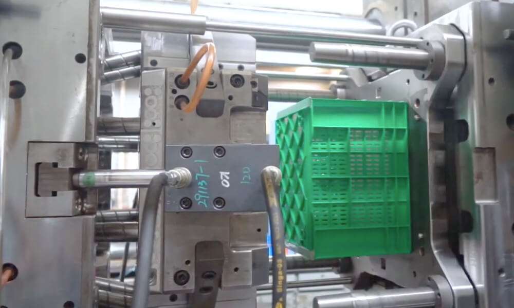 crate-mould-testing