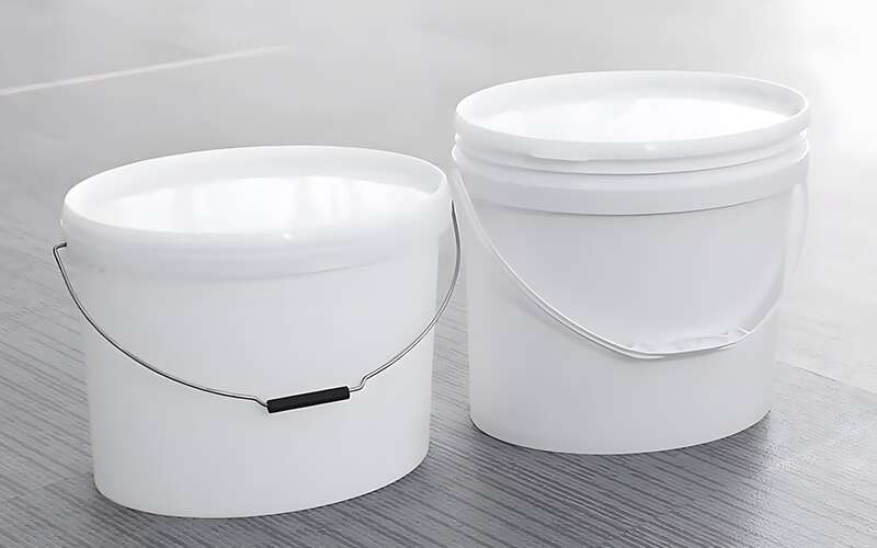 paint-buckets
