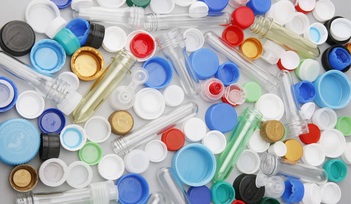 particularities-of-plastic-bottle-cap-mold-processing